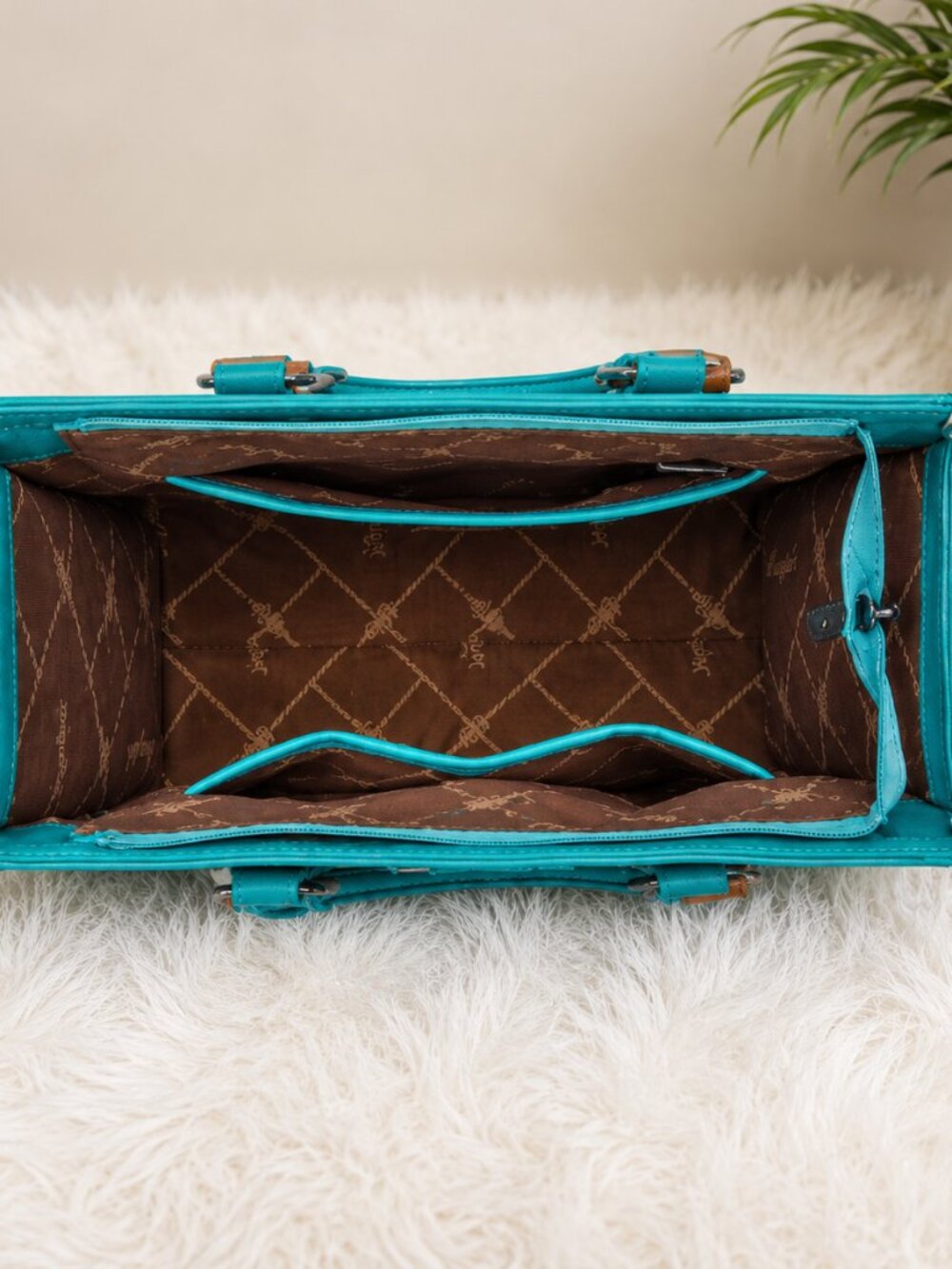 Wrangler Cow Print Turquoise Western Tote Satchel Crossbody Bag NWT - Picture 2 of 2